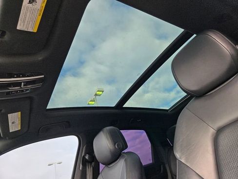 Used 2019 Porsche Cayenne image 6