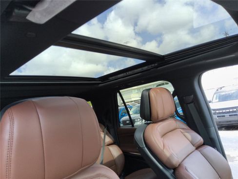 New 2026 Lincoln Navigator L Reserve AWD/4WD image 30