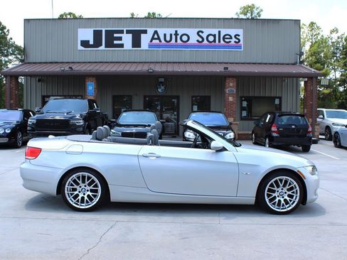 Used 2009 BMW 328i Convertible image 14