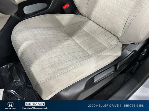 Used 2023 Honda HR-V LX image 19
