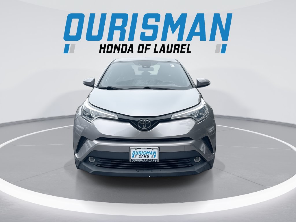Used 2019 Toyota C-HR Limited FWD image 3