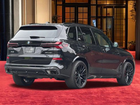 Used 2026 BMW X5 xDrive40i w/ M Sport Package AWD/4WD image 9