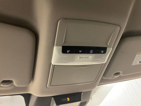 Used 2023 Nissan Rogue S image 25