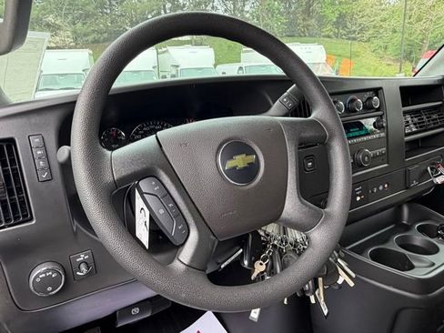 New 2026 Chevrolet Express 2500 w/ Driver Convenience Package RWD image 32