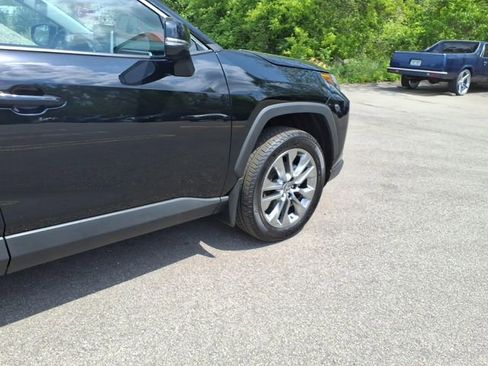 Used 2024 Toyota RAV4 XLE Premium w/ Weather Package AWD/4WD image 11