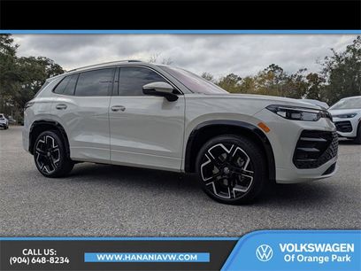 Certified 2025 Volkswagen Tiguan SEL R-Line