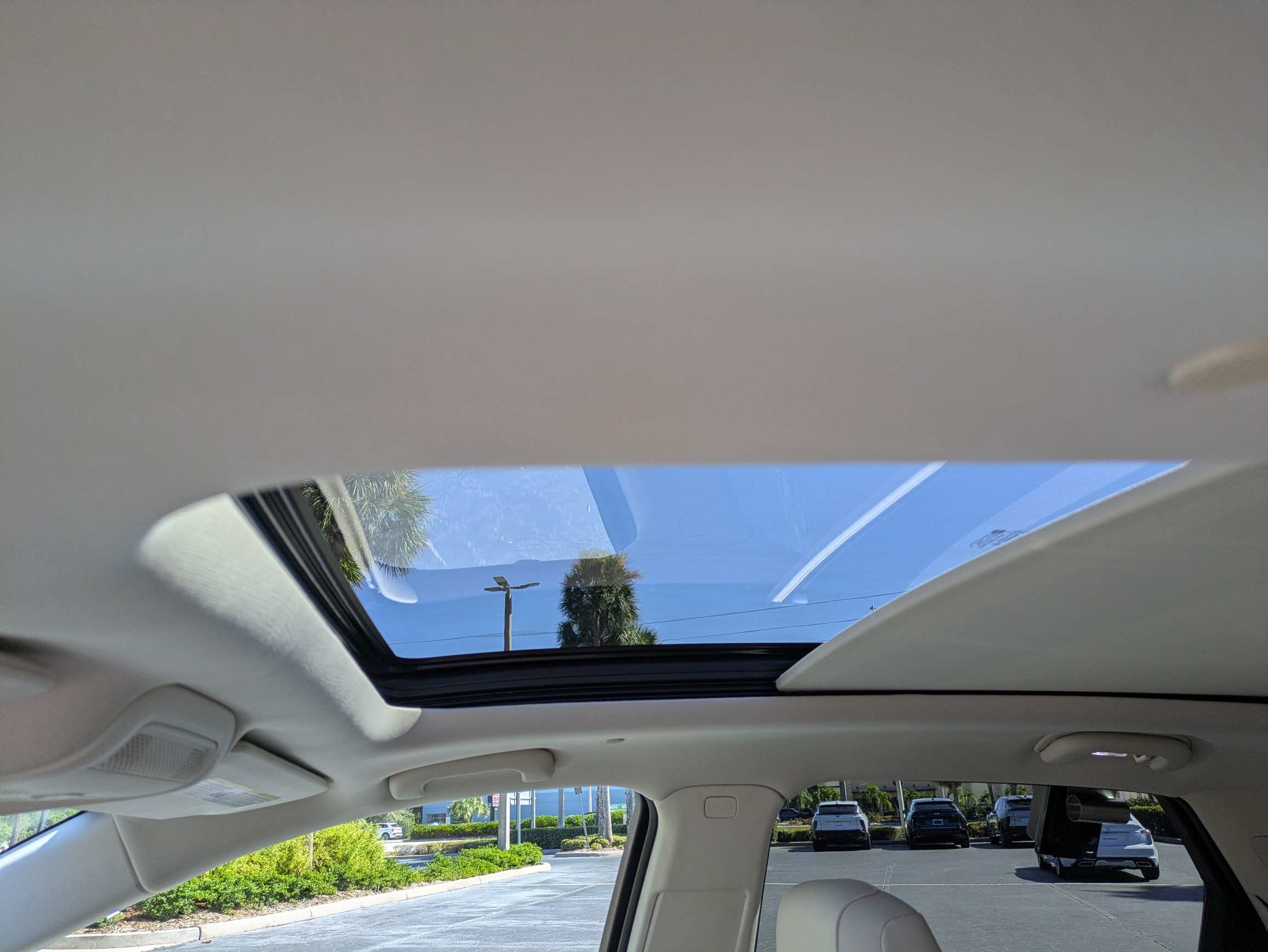 Certified 2024 Cadillac XT5 Premium Luxury w/ Technology Package FWD image 19
