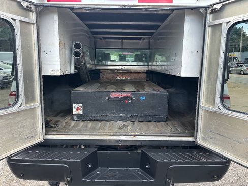 Used 2016 Ford F250 XL w/ Power Equipment Group AWD/4WD image 7