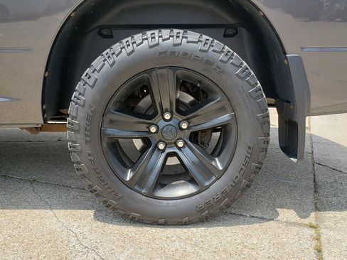 Used 2017 RAM 1500 Sport w/ Convenience Group AWD/4WD image 10