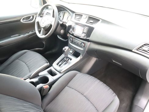 Used 2017 Nissan Sentra SV image 44