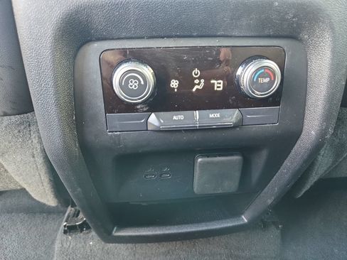 Used 2026 GMC Acadia Elevation w/ Elevation Premium Package AWD/4WD image 35