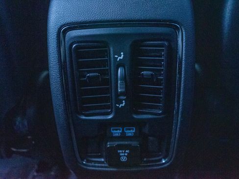 Used 2021 Jeep Grand Cherokee Limited w/ Trailer Tow Group IV image 29