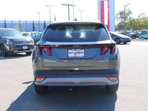 New 2026 Hyundai Tucson SEL w/ Tow & Go Package AWD/4WD image 8