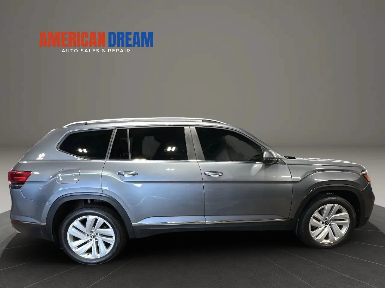 Used 2021 Volkswagen Atlas SEL AWD/4WD image 6