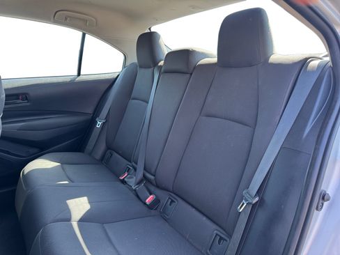Used 2025 Toyota Corolla LE FWD image 13