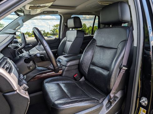 Used 2016 GMC Yukon SLT w/ Premium Edition AWD/4WD image 14