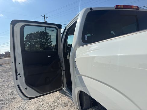 New 2026 Nissan Frontier SV w/ Tow Package image 19