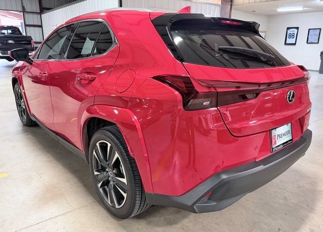 Used 2025 Lexus UX 300h FWD w/ Cold Area Package image 6