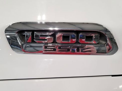 Used 2025 RAM 1500 Big Horn image 12