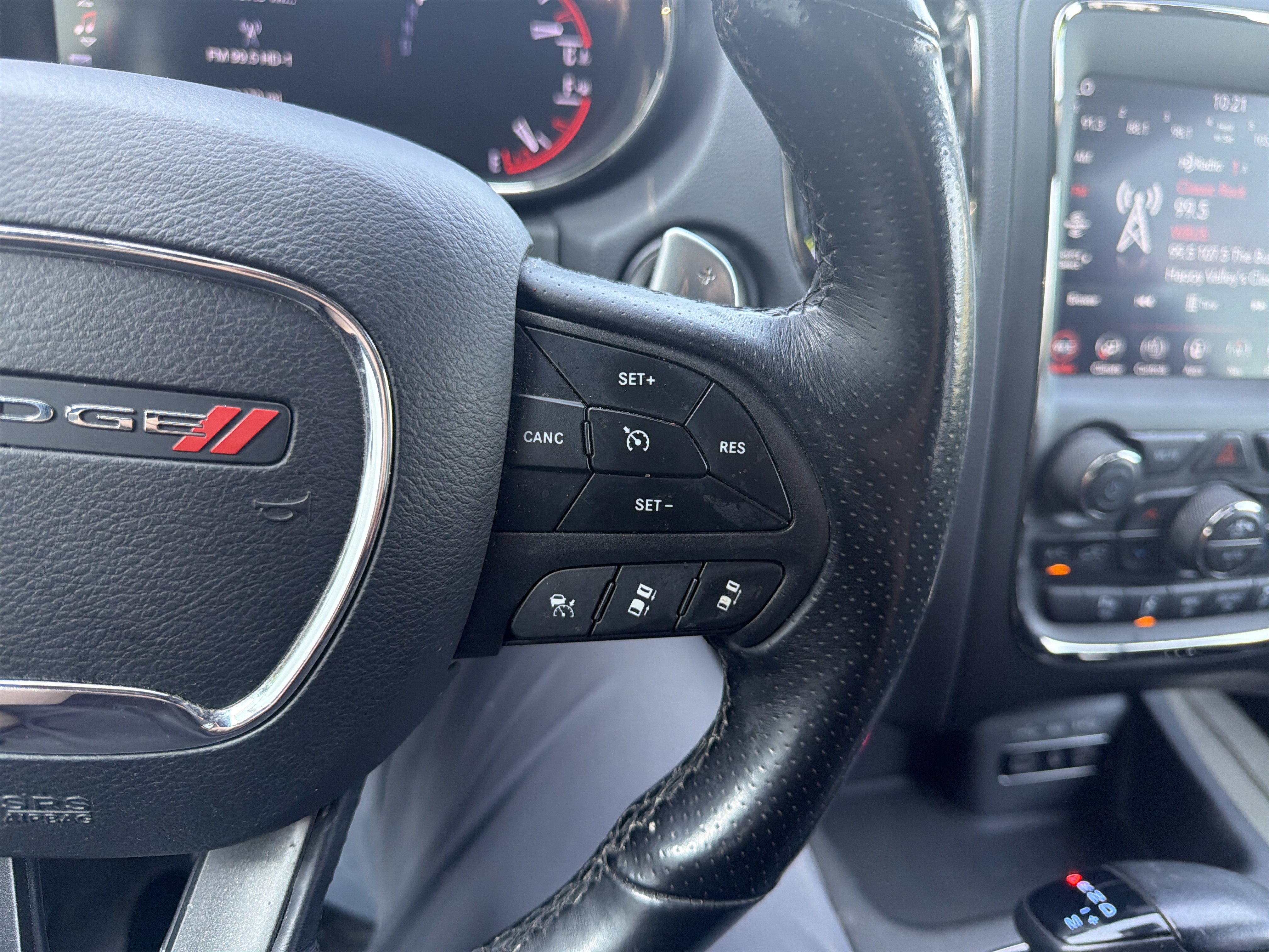 Used 2020 Dodge Durango R/T w/ Technology Group AWD/4WD image 20