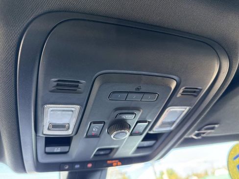 Used 2021 Chevrolet Tahoe LT w/ LT Signature Package AWD/4WD image 27