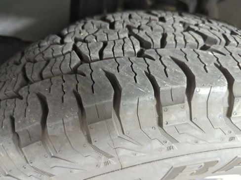 Used 2015 Nissan Frontier Desert Runner RWD image 21