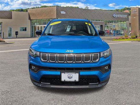 Used 2022 Jeep Compass Latitude image 8