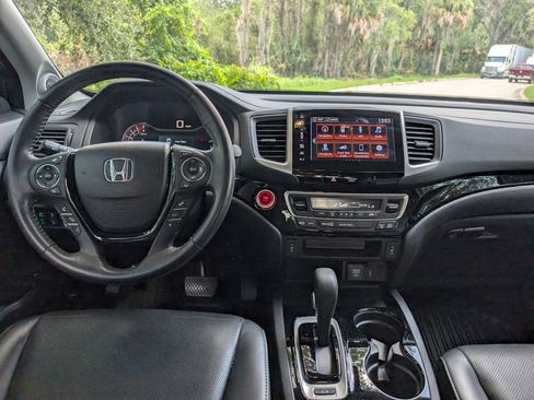 Used 2019 Honda Ridgeline RTL-E image 11