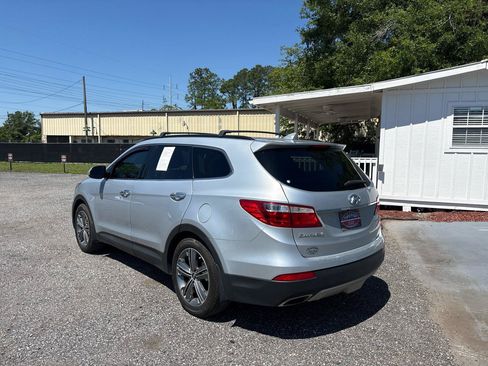 Used 2016 Hyundai Santa Fe Limited FWD image 7