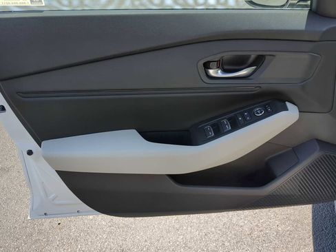 New 2025 Honda Accord SE image 11