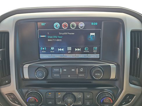 Used 2018 GMC Sierra 1500 SLT AWD/4WD image 18