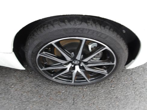 Used 2024 Toyota GR86 image 24