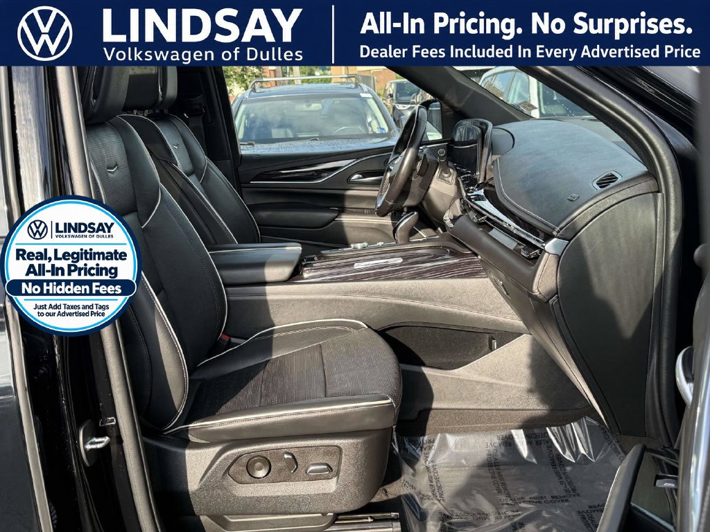 Used 2022 Cadillac Escalade ESV Sport w/ Touring Package AWD/4WD image 12