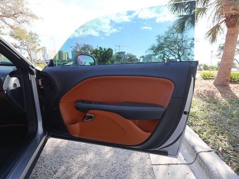 Used 2015 Dodge Challenger SRT Hellcat image 93