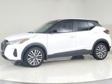 Used 2024 Nissan Kicks SV image 3