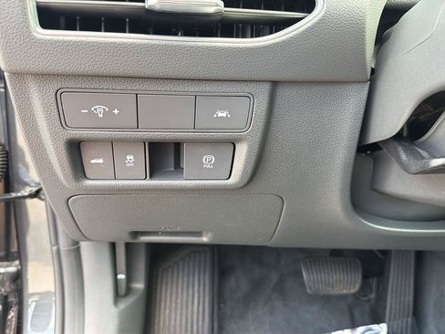 Used 2023 Hyundai Sonata Limited FWD image 19