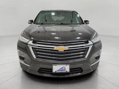 Used 2023 Chevrolet Traverse LT image 13