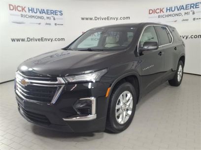 Used 2022 Chevrolet Traverse LS