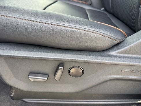 New 2026 Ford F250 Lariat w/ Black Appearance Package image 35