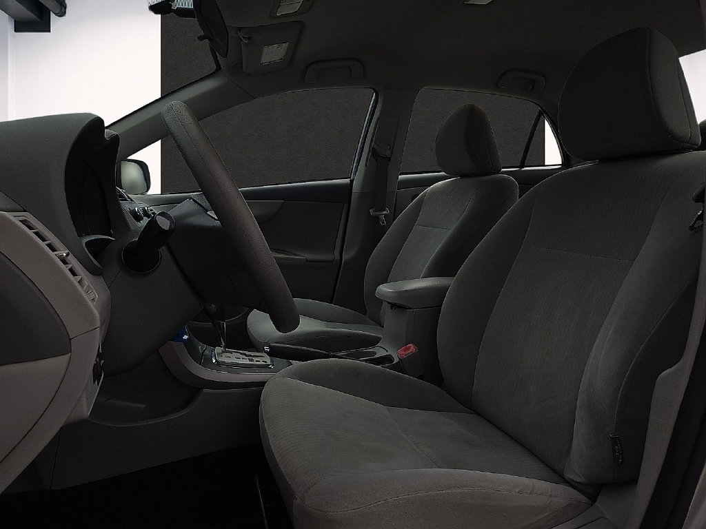 Used 2010 Toyota Corolla LE w/ All Weather Guard Pkg FWD image 12