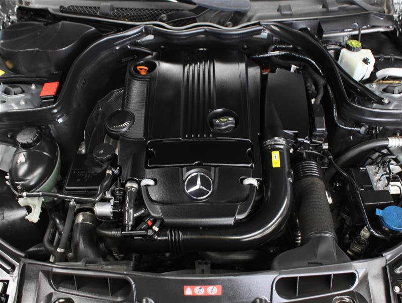 Used 2014 Mercedes-Benz C 250 Sedan image 19