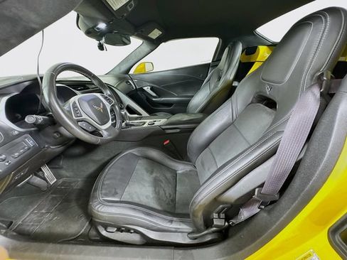 Used 2015 Chevrolet Corvette Stingray Convertible w/ 3LT Preferred Equipment Group RWD image 11