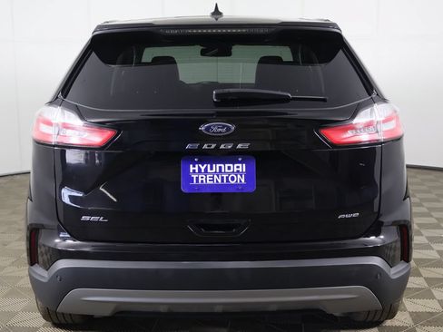 Used 2024 Ford Edge SEL w/ Convenience Package AWD/4WD image 11