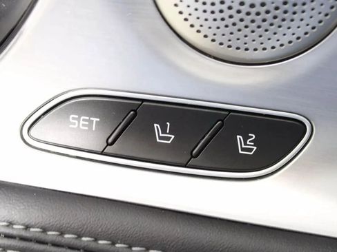 Used 2022 Kia Stinger GT2 image 48