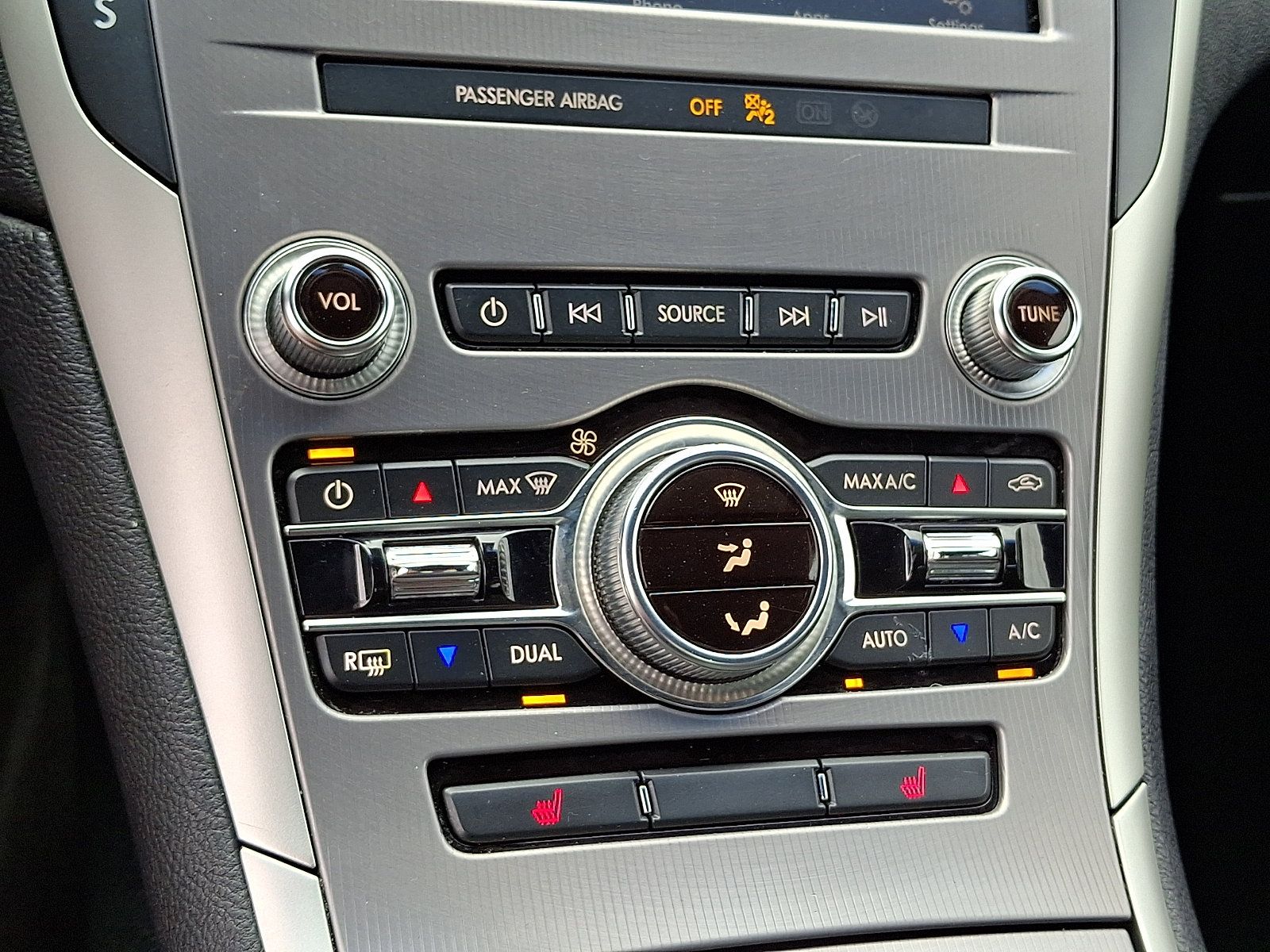 Used 2020 Lincoln MKZ FWD image 15