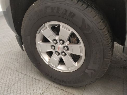 Used 2018 GMC Canyon 4x4 Extended Cab image 31