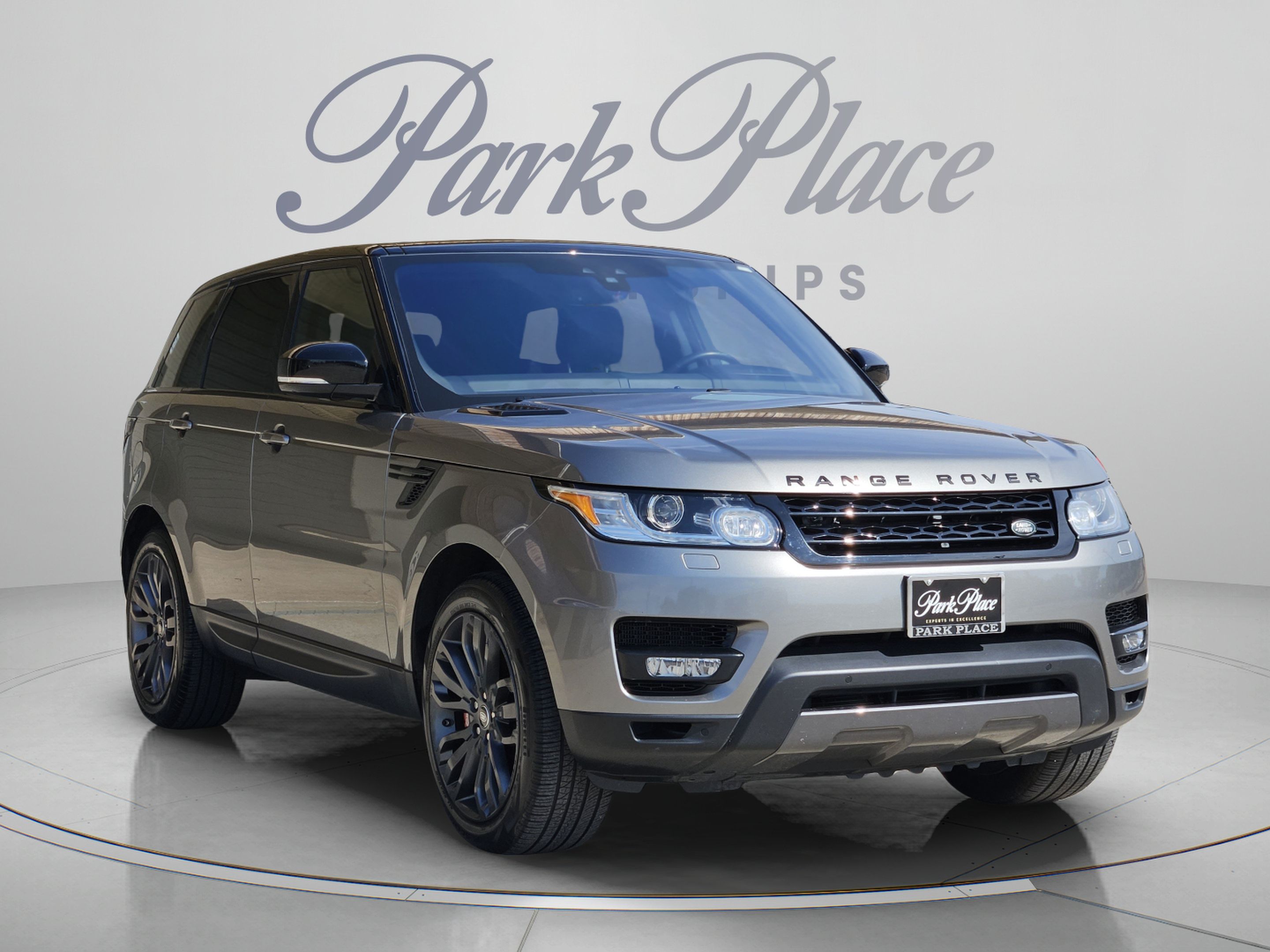 Used 2017 Land Rover Range Rover Sport Supercharged AWD/4WD image 8