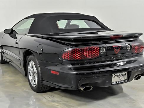 Used 2002 Pontiac Firebird Trans Am RWD image 31
