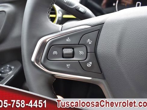 New 2025 Chevrolet Trax LT w/ Driver Confidence Package image 19