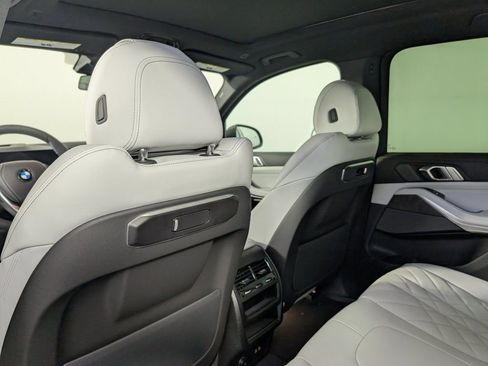 New 2026 BMW X5 xDrive40i w/ Premium Package image 14